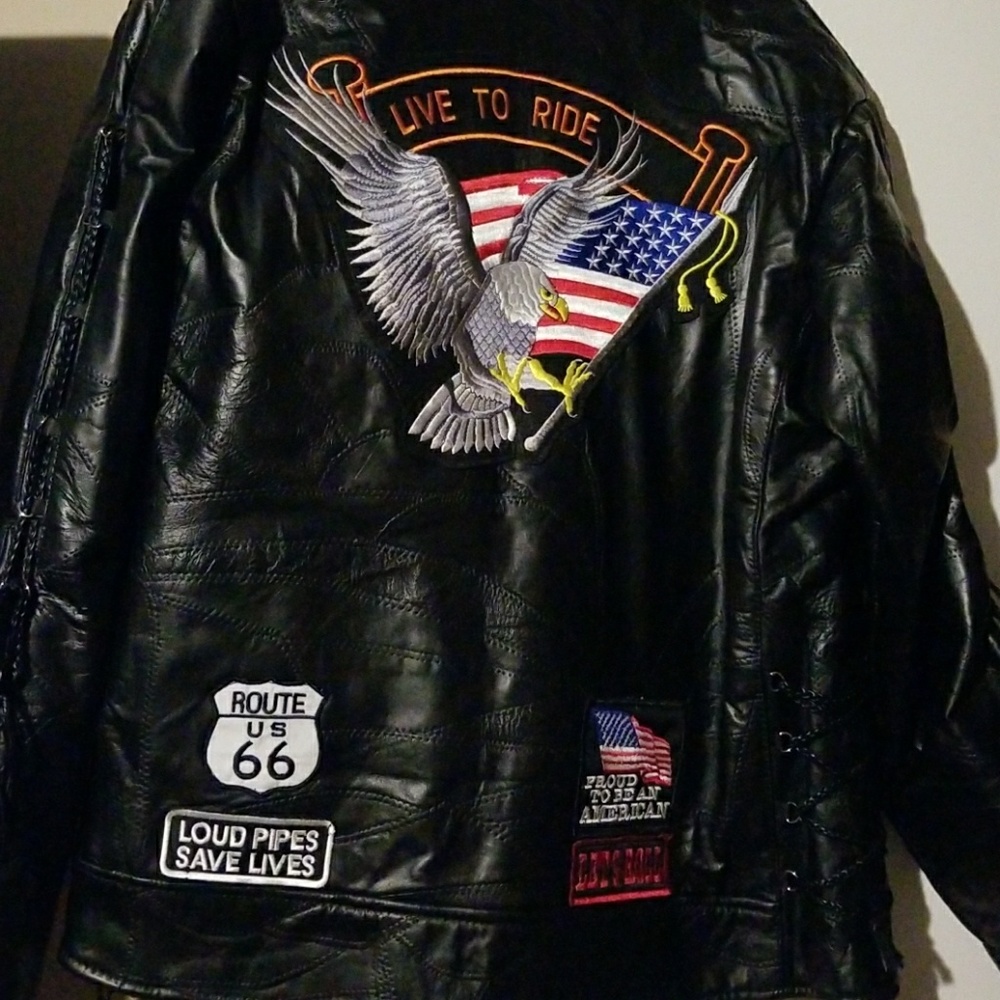 Riding jacket - Picture 3 of 4